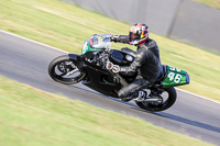 brands-hatch-photographs;brands-no-limits-trackday;cadwell-trackday-photographs;enduro-digital-images;event-digital-images;eventdigitalimages;no-limits-trackdays;peter-wileman-photography;racing-digital-images;trackday-digital-images;trackday-photos